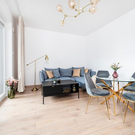 לודז' Manufaktura Residence - Apartamenty Prestiz Z Garazem Podziemnym I Dwoma Lazienkami מראה חיצוני תמונה