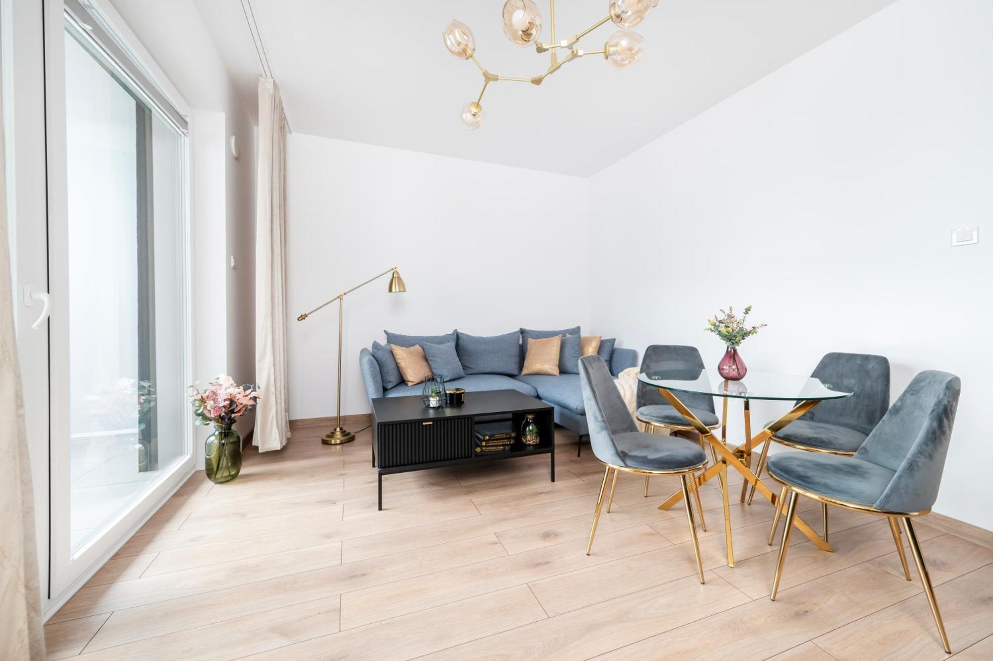 לודז' Manufaktura Residence - Apartamenty Prestiz Z Garazem Podziemnym I Dwoma Lazienkami מראה חיצוני תמונה