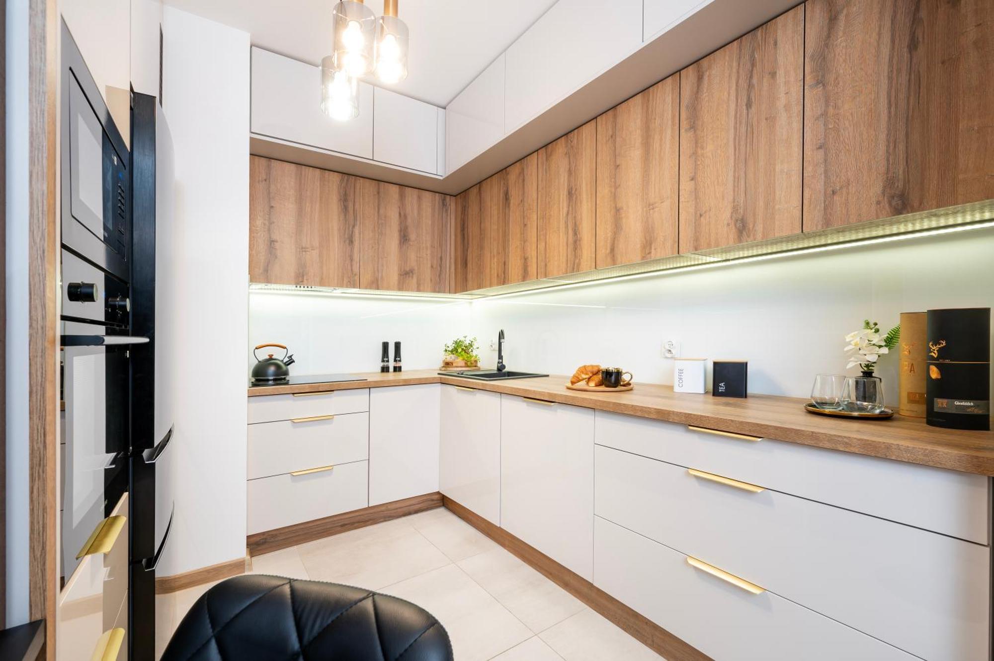לודז' Manufaktura Residence - Apartamenty Prestiz Z Garazem Podziemnym I Dwoma Lazienkami מראה חיצוני תמונה