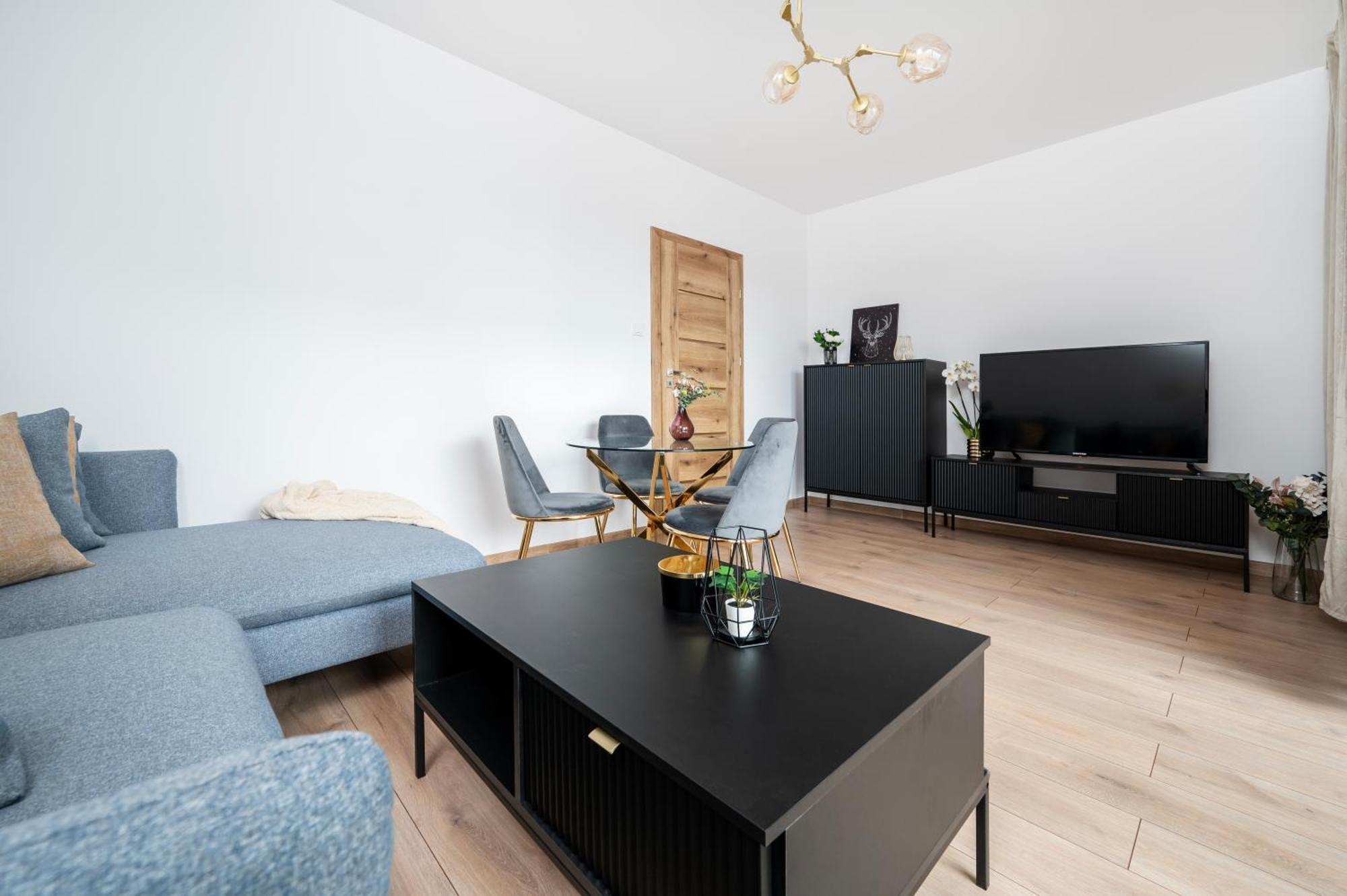 לודז' Manufaktura Residence - Apartamenty Prestiz Z Garazem Podziemnym I Dwoma Lazienkami מראה חיצוני תמונה