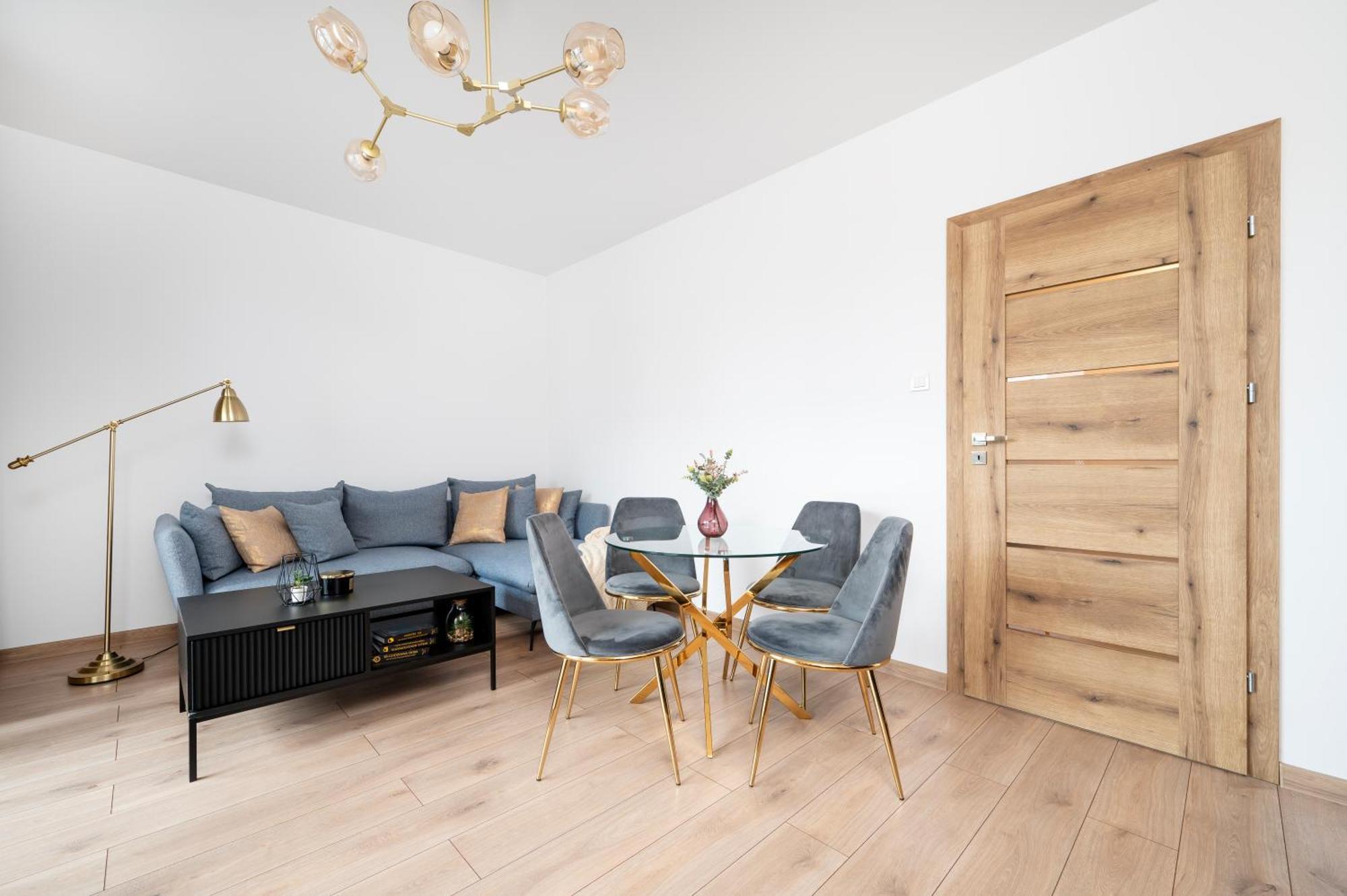 לודז' Manufaktura Residence - Apartamenty Prestiz Z Garazem Podziemnym I Dwoma Lazienkami מראה חיצוני תמונה