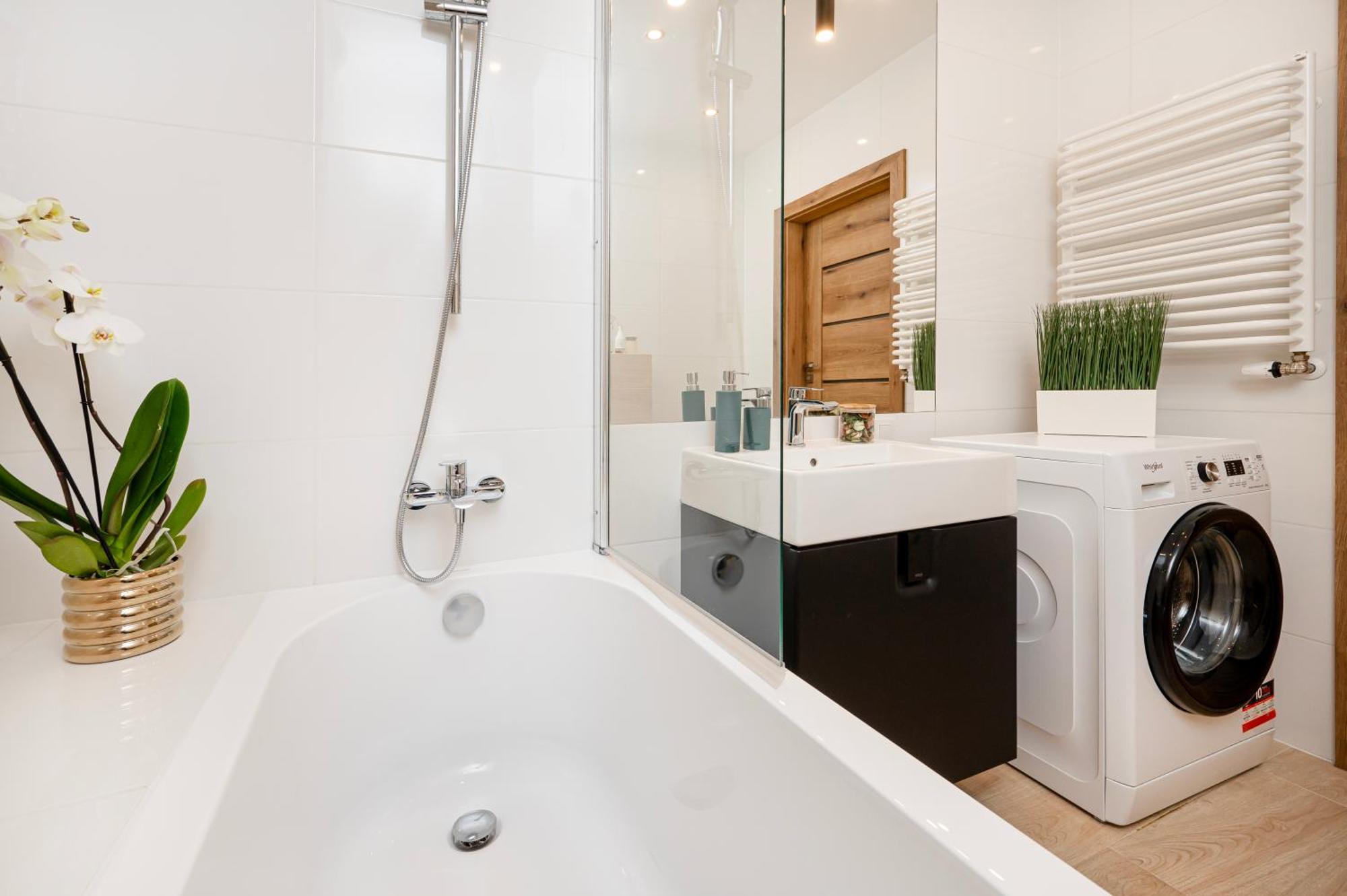לודז' Manufaktura Residence - Apartamenty Prestiz Z Garazem Podziemnym I Dwoma Lazienkami מראה חיצוני תמונה