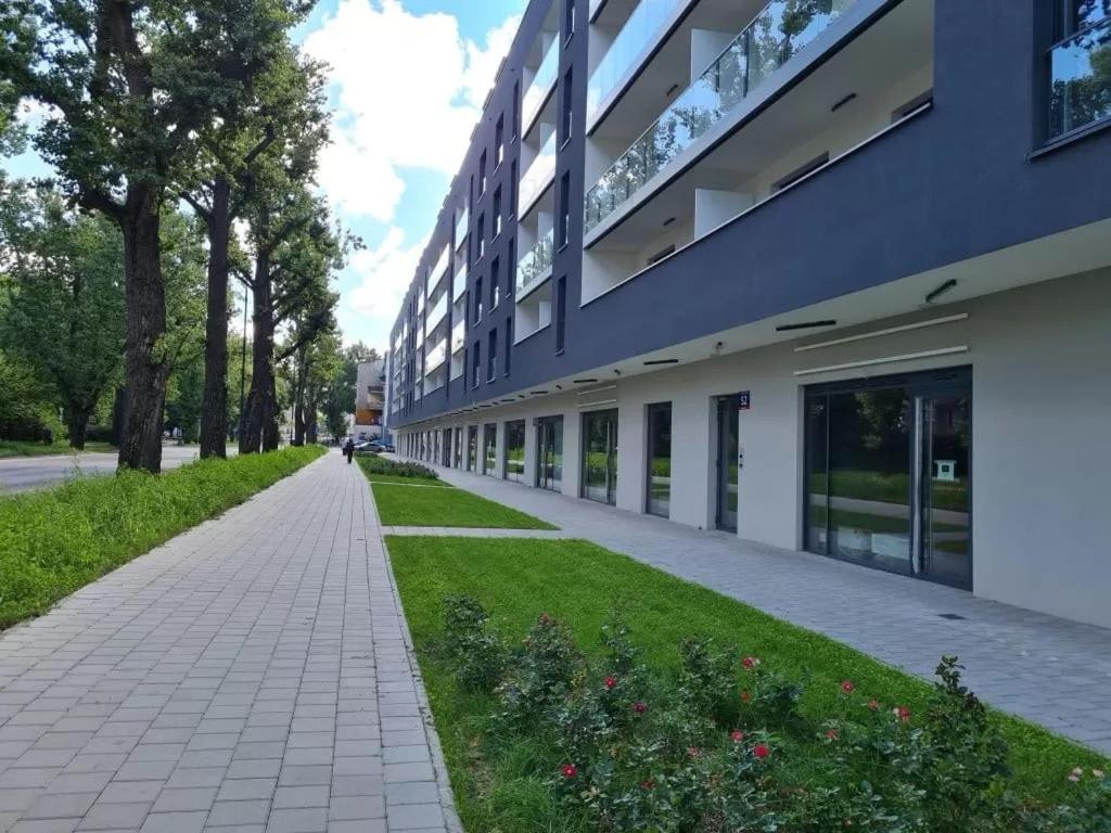 לודז' Manufaktura Residence - Apartamenty Prestiz Z Garazem Podziemnym I Dwoma Lazienkami מראה חיצוני תמונה